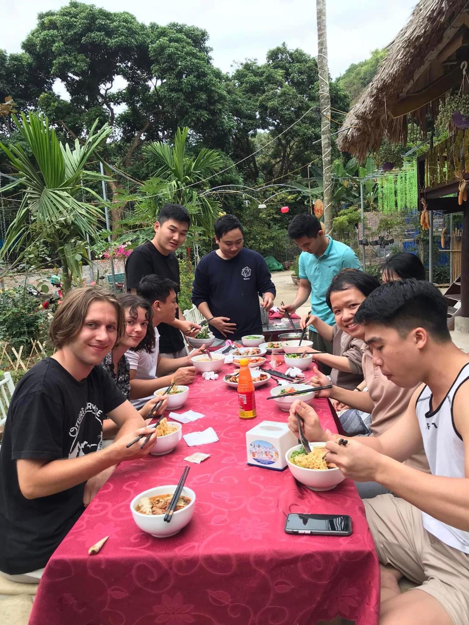 Bee Lucky Homestay Hien Hao Exteriör bild