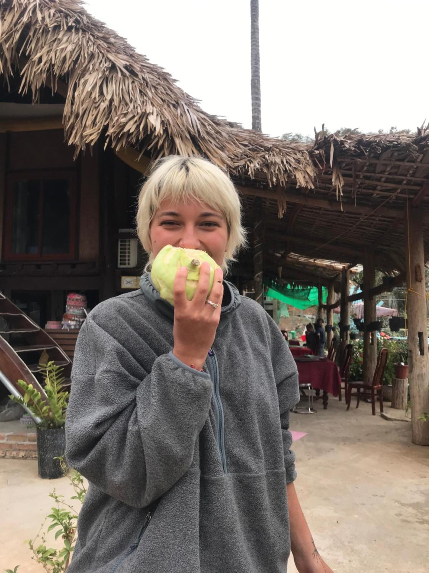 Bee Lucky Homestay Hien Hao Exteriör bild